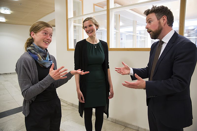 Ba om leksehjelp fra ministeren